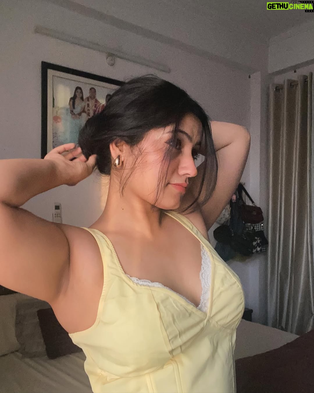 Shraddha Yadav - 20K Likes - Pastel szn✨💛

(Explorepage,explore,foryoupage, foryou, trending, trendingnow)

#explorepage #explore #foryoupage #foryou #trending #trendingnow