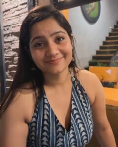 Actress Shraddha Yadav HD Photos and Wallpapers March 2025
