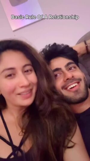 Shreya Kalra Instagram - Tag your partner š
.
.
.
.
#thesimps #rishya #viral #explore #explorepage #comedy #relatable #content #memes #funnyvideos