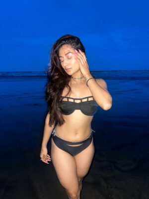 Shreya Kalra Instagram - cause why not
