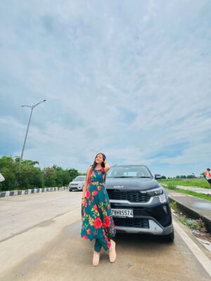 Shreya Pal Instagram - Love You Bholenath Ji 🔱❤️
.
.
.
.
.
.
.
.
#trending #instagram #kia #shreyapal65 #green #greenery #insta #baghel #gadariya #pal #suit #love #kanpur
