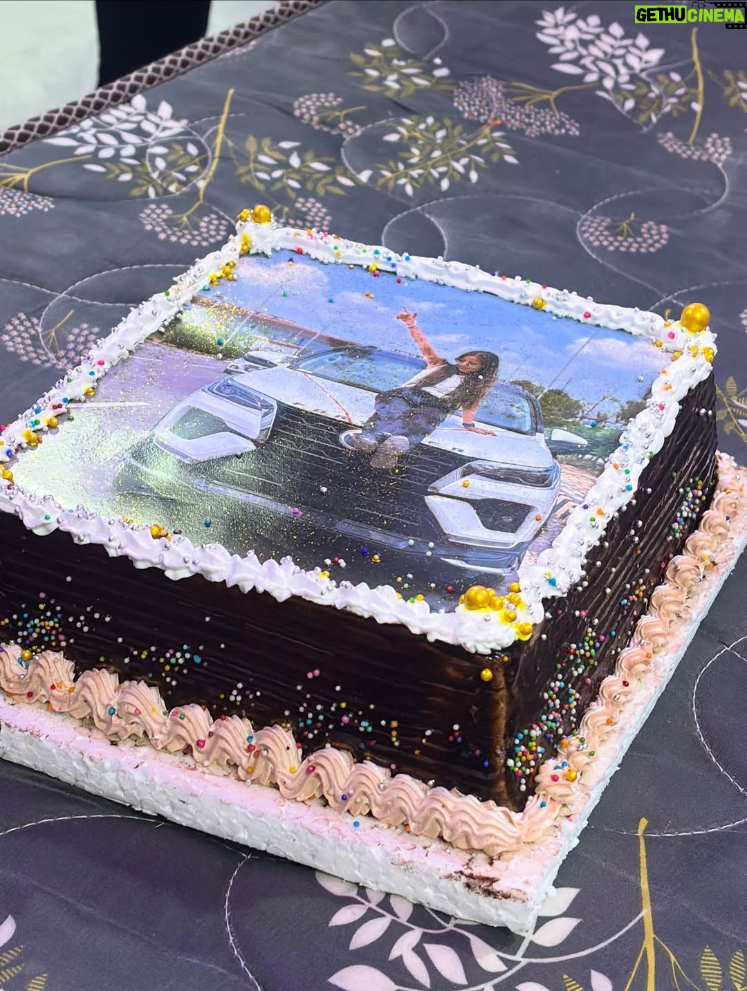 Shreya Pal - 4.1K Likes - All About My Birthday’s Evening ❤️☺️
.
.
.
.
#shreyapal65 #birthday #birthdaycelebrations #birthdayevening #love