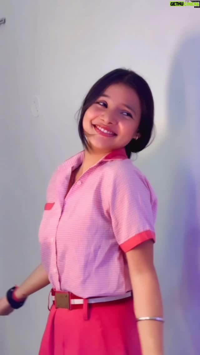 Shreya Pal - 7.6K Likes - Sapne Mai Milta Hai 😴😁
#shreyapal65