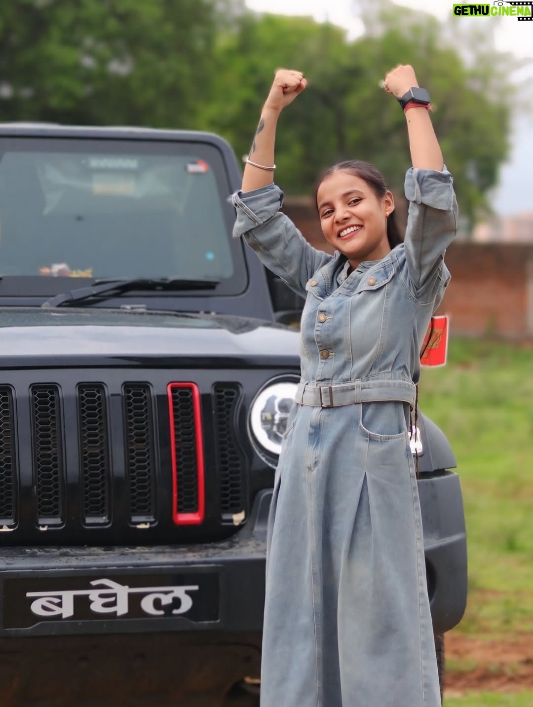 Shreya Pal - 20.6K Likes - “Kabhi kabhi  kho jana chahiye ,Pta chale hamari talalash kisko Hain 🦋 “
.
.
.
.
.
.

.
#trending #instagram #thar #shreyapal65 #blacklover #insta #baghel #gadariya #pal #denim #spects #love #mp #gwalior