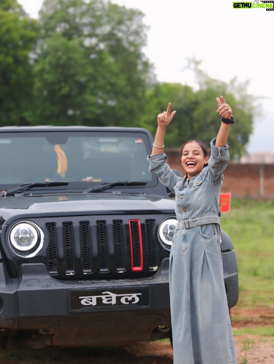 Shreya Pal - 20.6K Likes - “Kabhi kabhi  kho jana chahiye ,Pta chale hamari talalash kisko Hain 🦋 “
.
.
.
.
.
.

.
#trending #instagram #thar #shreyapal65 #blacklover #insta #baghel #gadariya #pal #denim #spects #love #mp #gwalior