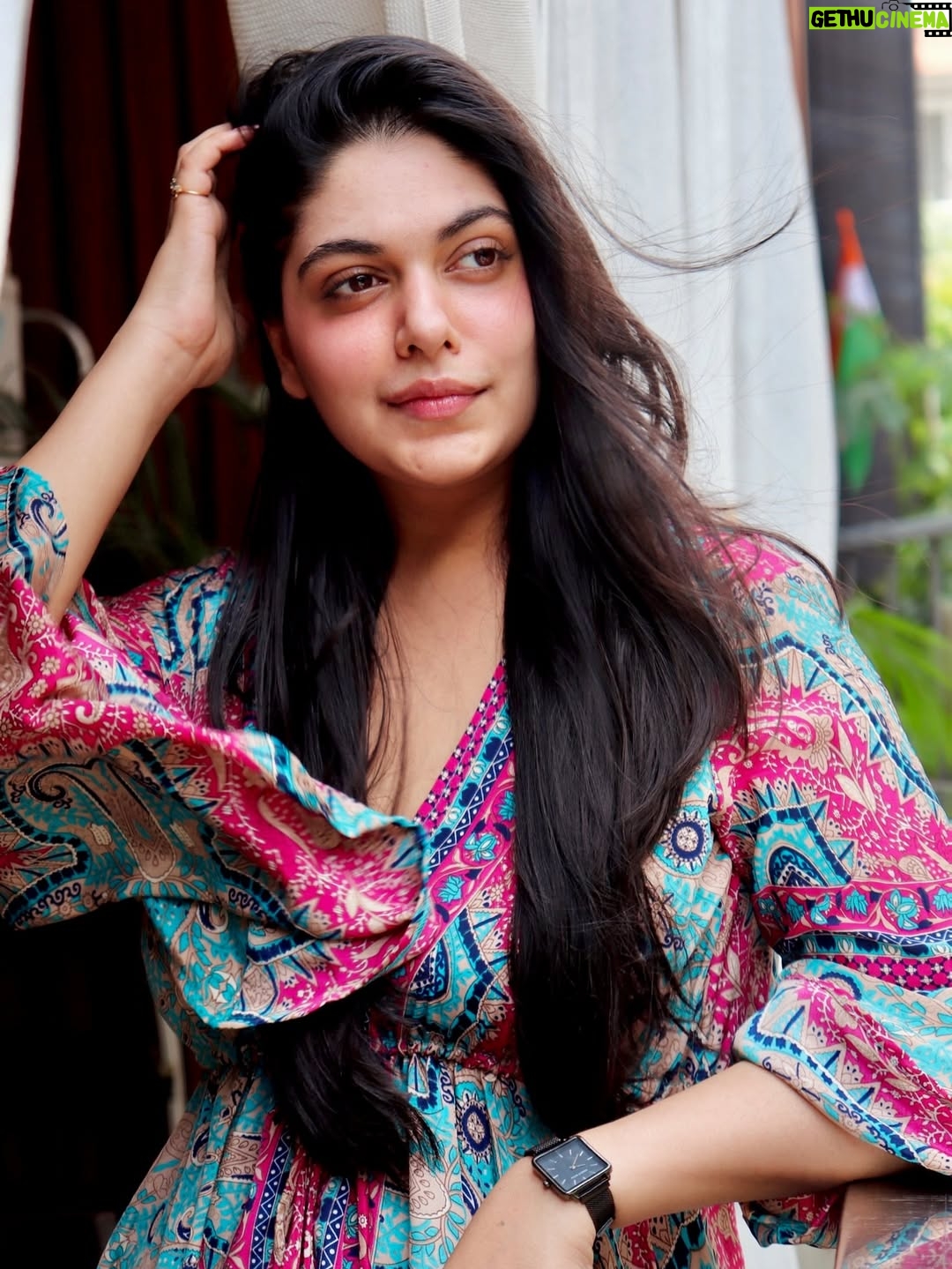 Shreya Sanghi - 2.6K Likes - Unhinged.
.
.
.
.
.
.
.
.
.
.
.
#ootd #shotoncanon #portraits #portrait #tropical #tropicalvibes #portraiture #outfitoftheday #outfitinspiration #ootdfashion #outfitinspo #goodhairday #model #lifestylemodel #dslrphotography #modellife #hairgoals #aesthetics #beachwear #eyes #potd #instadaily #modelshoot #fyp #explore
