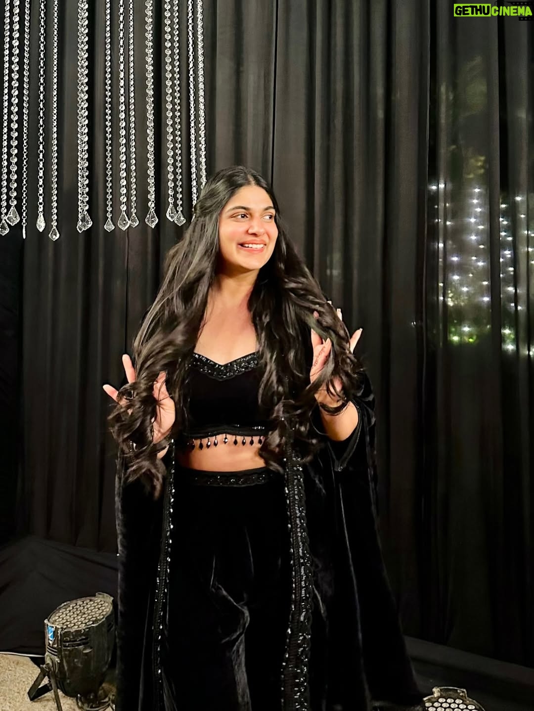 Shreya Sanghi - 1.2K Likes - Subtle sparkle, major bling 💎✨
.
.
.
.
.
.
.
.
.
.
.
#bling #allblack #indowestern #capeset #weddingoutfit #ootd #weddingvibes #outfitoftheday #indianfashion #indianwedding #indianoutfit #ethnicwear #ethnicfashion #ethnicoutfit #accessories #ethnic #traditional #traditionalwear #indianweddings #indianwear #outfitinspiration #outfitinspo #fashionblogger #fashiongram #weddingwear #indianweddingbuzz #accessoriesoftheday #fyp #explore #pinterestaesthetic