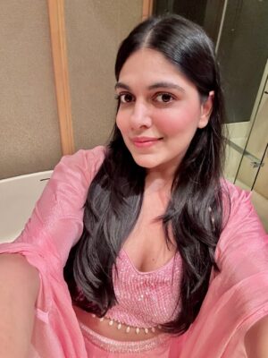 Shreya Sanghi Instagram - Pearly night 🫶🏻✨
.
.
.
.
.
.
.
.
.
.
.
.
.
.
.
.
.
.
.
.
.
.
.
.
.
.
.
.
.
#weddingoutfit #ootd #weddingvibes #indowestern #nightlights #bling #outfitoftheday #indianfashion #indianwedding #indianoutfit #ethnicwear #ethnicfashion #ethnicoutfit #accessories #ethnic #traditional #traditionalwear #indianweddings #indianwear #outfitinspiration #outfitinspo #fashionblogger #fashiongram #weddingwear #indianweddingbuzz #accessoriesoftheday #fyp #explore #pinterestaesthetic