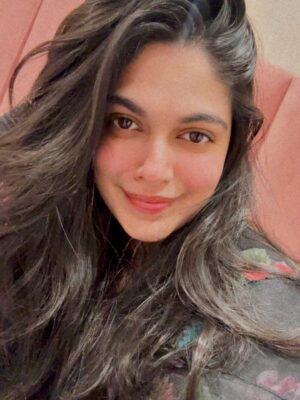 Shreya Sanghi Instagram - Felt cute 🥰
.
.
.
.
.
.
.
.
.
#selfies #goodhairday #selfiegram #weekendmood #selfiegram #hairgoals #moodygrams #selfie #cozy #dayoff #chill #allsmiles