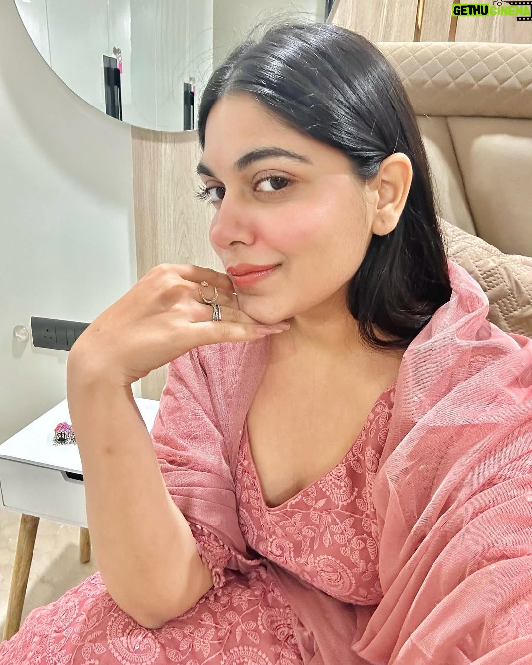 Shreya Sanghi - 87.3K Likes - गुलाबी 🌸🌸
.
.
.
.
.
.
.
.
.
.
.
.
.
.
.
.
.
.
.
.
.
.
.
#rakhioutfit #suit #jhumkas #weddingoutfit #ootd #weddingvibes #outfitoftheday #indianfashion #indianwedding #indianoutfit #ethnicwear #ethnicfashion #ethnicoutfit #accessories #ethnic #traditional #traditionalwear #sunkissed #indianweddings #indianwear #outfitinspiration #outfitinspo #fashionblogger #fashiongram #weddingwear #indianweddingbuzz #accessoriesoftheday #fyp #explore #pinterestaesthetic