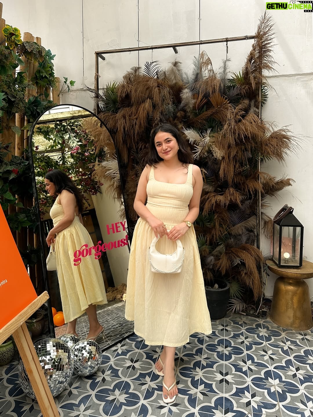 Shreyashi Verma - 8.4K Likes - soft moments from today 🌷🧺*:･ 
.
Outfit details:
dress~ @zara
bag~ picked locally 
heels~ @thecaistore 
watch ~ @michaelkors 
.
MyntraXWishlink, brunch diaries, minimal aesthetic, styled softly, outfits, minimalism, soft fashion moments, style & sips

#myntra #wishlinked #explore #fypage