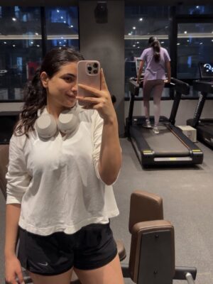 Shreyashi Verma Instagram - just light, laughter & little things ā”Ėš·ļ½”āļø
.
.
.
#cameraroll #dump #photo #staycation #wishlinked #outfits #fashion #memories #trending #explorepage⨠#exploring
