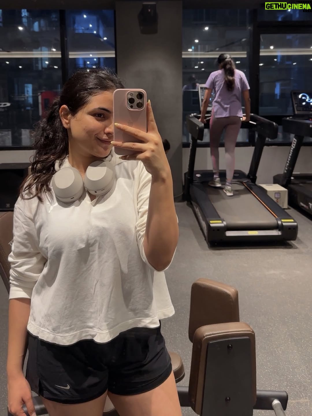 Shreyashi Verma - 9.2K Likes - just light, laughter & little things ♡˚📷｡☀️
.
.
.
#cameraroll #dump #photo #staycation #wishlinked #outfits #fashion #memories #trending #explorepage✨ #exploring