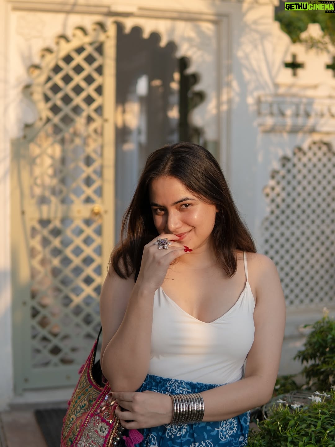 Shreyashi Verma - 14.6K Likes - in my heart 🤍 Udaipur 🤍✨
.
.
.
#udaipur #aesthetic #throwback #udaipurlakecity #nostalgia #photodump #pinterest #fashion #travel #trip