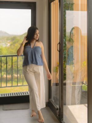 Shreyashi Verma Instagram - i lovve it here āļøš
.
.
.
#staycation #explorepage⨠#exploremore #trend #travel #outfits #fitspirations #outfit #traveling #staycations #pictures #wishlinked