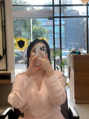 Shreyashi Verma Instagram - had the nicest time at @geetanjalistudioofficial š¤
.
.
.
#salon #selfcare #selfcareritual #salonexperience #geetanjali #freshcare #treatyourself #gurgaon #salonservices #wishlinked
