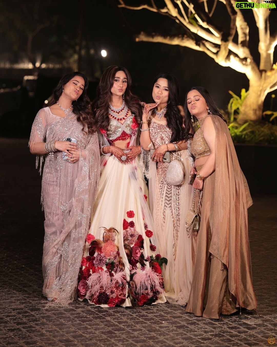 Shriya Jain - 9.6K Likes - Sisters Engagement Dump🎉💍❤️