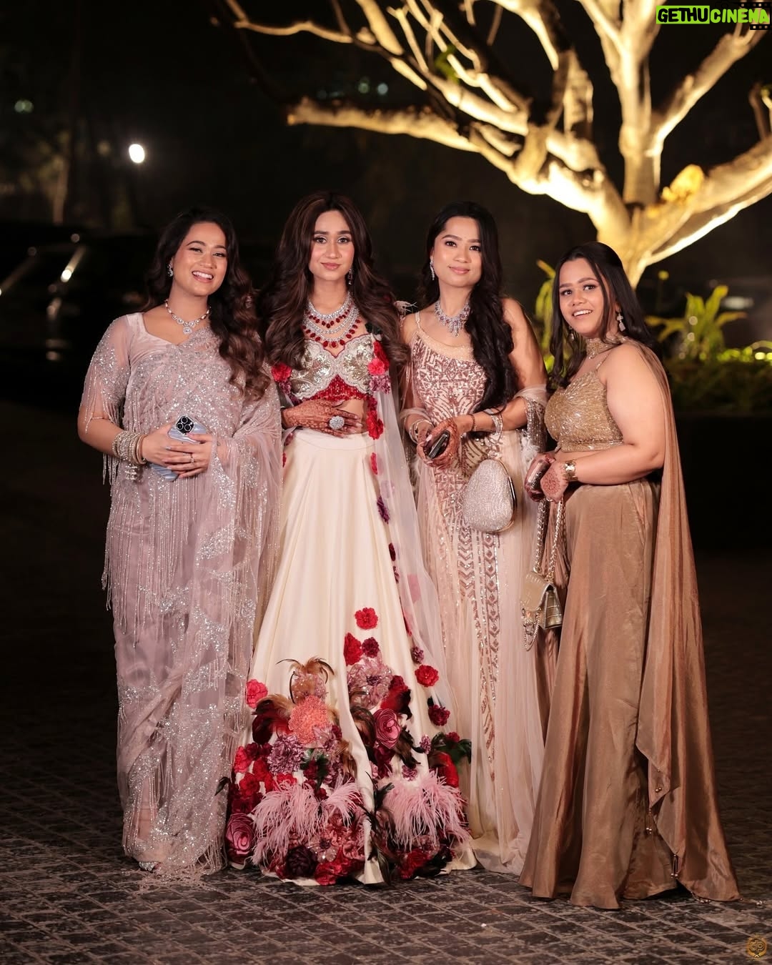 Shriya Jain - 9.6K Likes - Sisters Engagement Dump🎉💍❤️