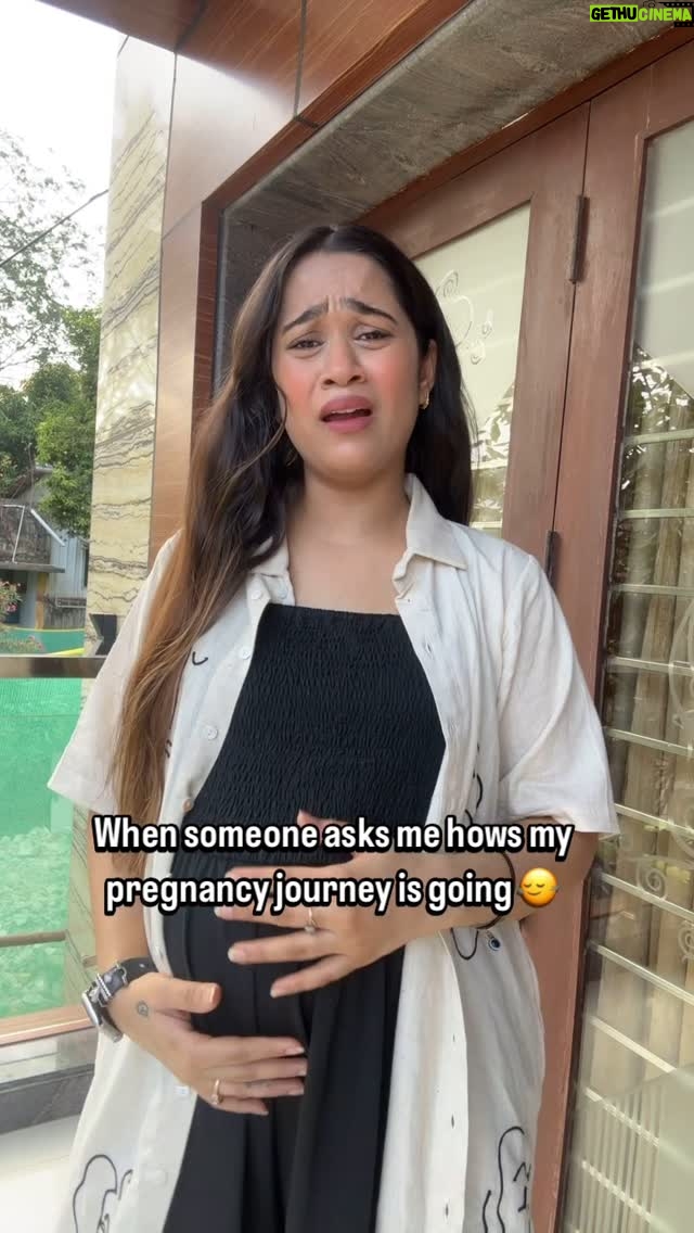 Shriya Jain - 25.4K Likes - Bas chalra hai 🙂‍↔️😂😒