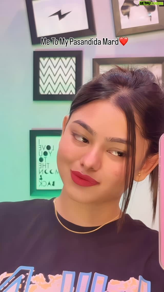 Shrniii - 13.5K Likes - Dil Mera🤭🫶🏻 @_.shrniiii._ 
.
.
.
#reelkarofeelkaro #reelinstagram #reels
#reelitfeelit #explorar #explore #viralvideos #viral #trending #shrniifam #explorepage #delhi