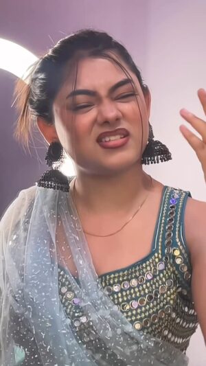 Shrniii Instagram - Baby🔥🤌🏻 @_.shrniiii._ 
.
.
.
#reelkarofeelkaro #reelinstagram #reels
#reelitfeelit #explorar #explore #viralvideos #viral #trending #delhi #shrniifam #explorepage