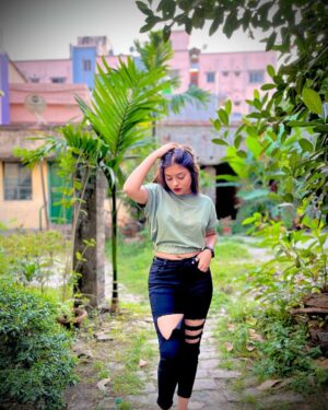 Shrniii Instagram - A smile never goes out of style✨💗
.
.
.
.
.

#instagram #instalike #instagood #instadaily #instapic #instafashion #insta #instafollow #shrniifam