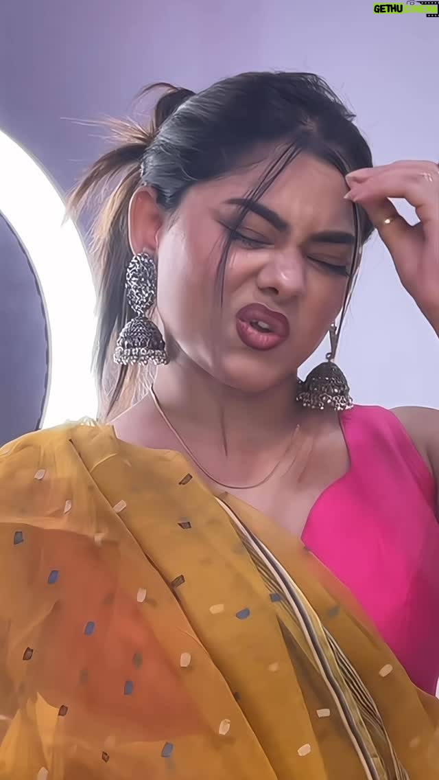 Shrniii - 17.8K Likes - Apni Toh🥵🔥🤌🏻 @_.shrniiii._ 
.
.
.
#reelkarofeelkaro #reelinstagram #reels
#reelitfeelit #explorar #explore #viralvideos #viral #trending #delhi #shrniifam #explorepage