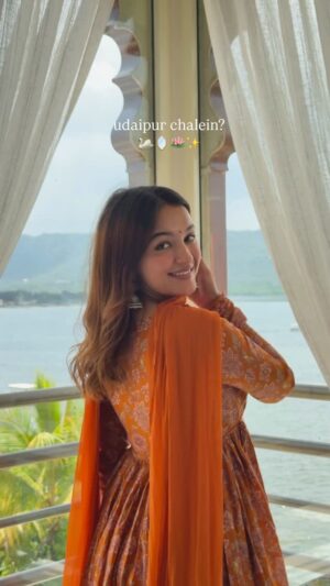 Shruti Bkshi Instagram - chalein kya?😭💗
ib @prince_tejani.14
#reels #reelitfeelit #reelsindiaofficial #reelsinstagram #explore #explorepage #viral #trending #trends #udaipur #cityoflakes