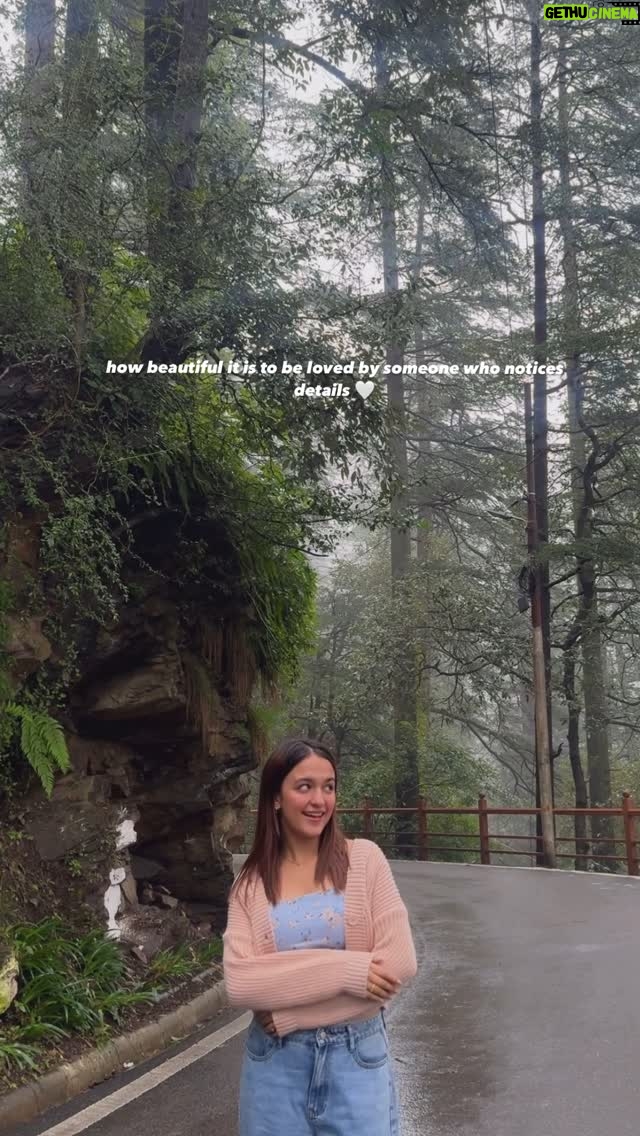 Shruti Bkshi - 15K Likes - oh to be loved💗 

ib @navyaavarmaa ✨

#reels #reelsinstagram #viral #explore #explorepage #trend #trending #relationship #him #cute #love #saiyara