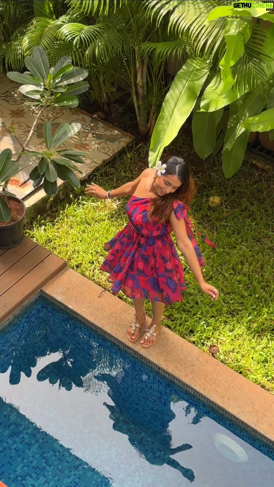 Shubhi Bharal - 3 Likes - Comment for the link✨♥️

#shubhibharal #thattrendstalker #printeddress