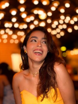 Shubhi Bharal Instagram - Goa feels like home away from home now😂😂 iykyk 🤣 @shivanisharmasinghh @mehak_sembhy 🫶🏼 experiencing all the vibes in Goa.
#shubhibharal #thattrendstalker #goa #goanightlife #nightoutgoa