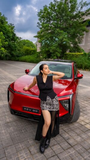 Shubhi Bharal Instagram - Meet the Mahindra XEV 9E, not just a car, but a lifestyle.
Style, comfort, and performance, all in one iconic ride. Would you take the XEV 9E on your next road trip? 🚗⚡️
@mahindraelectricsuvs 
#ShubhiBharal #ThatTrendStalker #UnlimitBharat #XEV9e #BE6 #MahindraElectricOriginSUVs #TV9Network #WorldEVDay