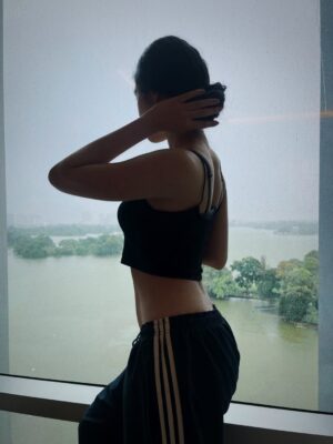 Shwe Eain Si Instagram - Damn