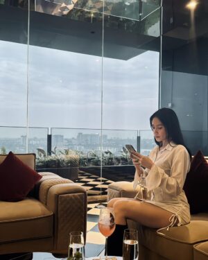 Shwe Eain Si Instagram - 💋