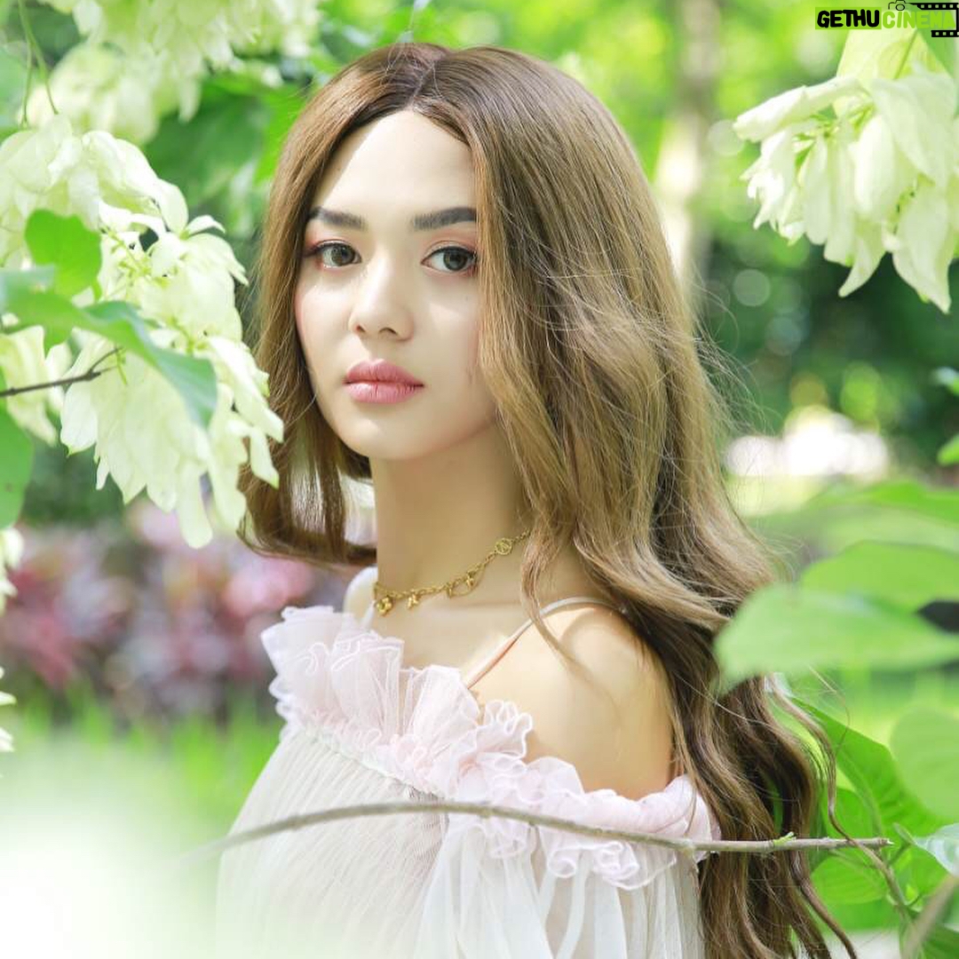 Shwe Hmone Yati - 11.5K Likes - Falling in love with you #someone #missyou #
