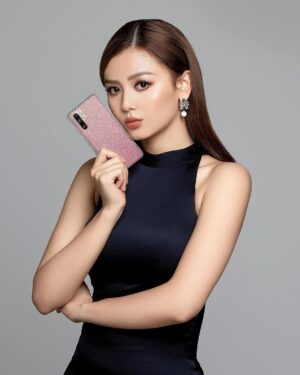 Shwe Hmone Yati Instagram -