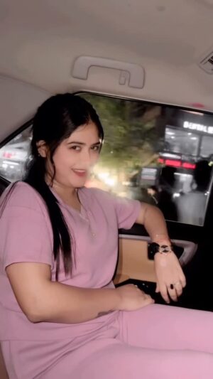 Shweta Jha Instagram - 😄Hello guys😄
#trendingstar @khesari_yadav जी का जलवा
@iakhileshkashyap
@vannudgreat_
Manage by :- @suryaproductionhouse_