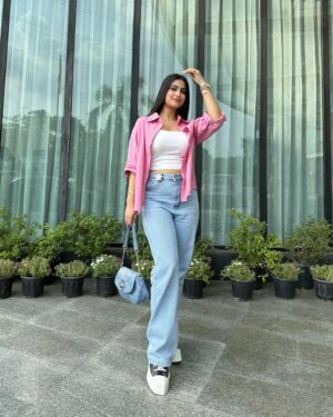 Shweta Singh Instagram - 🎀🤍✨