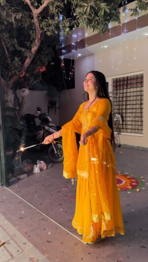 Shweta Singh Instagram - Har Raat Diwali Hongiyaan✨🪔🧨💕
#diwali #instagood #foryou #explore