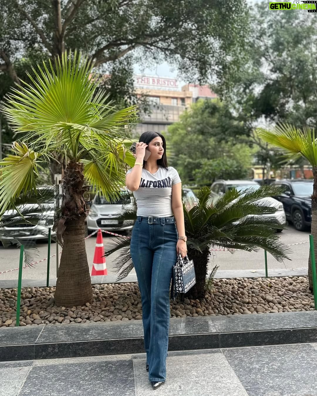 Shweta Singh - 37.9K Likes - 👀