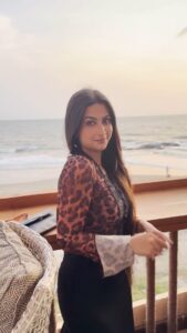 Actress Shweta Singh HD Photos and Wallpapers June 2025
