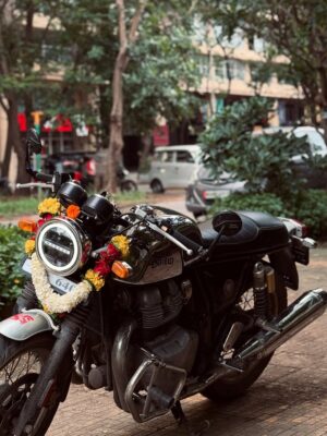 Siddhi Jambhale Instagram - Money comes and go, but having dream bike at the age of 21 feel so good!🖤💨👀#stallion #GT650 #royalenfieldindia 

[bike,royalenfield,biker,GT650,newbeast,stallion,biker,love,nonajar,continental,dreamcomestrue,bigday,happyme,]

#starfam❤️ #newbike #selfgifted #royalenfield #continental #gt650 #twin #bullet #attitude #dream #beast #bike #biker #stallion #baby #nonajar #photooftheday #style #lifestyle  #love #positivity #vibes #instagood #instagram #mumbai #mumbaikar #mh04
