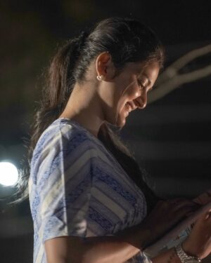 Siddhi Jambhale Instagram - कुणी भेटला माझा मला !🤍🫵🏻🥹
.
.
.
.
.
#starfam❤️ #shoot #song #candid #photooftheday #photography #brightlight #spark #style #lifestyle #fashion #fashionstyle #love #smile #beauty #beautiful #cute #pretty #positivity #vibes #instagood #instagram