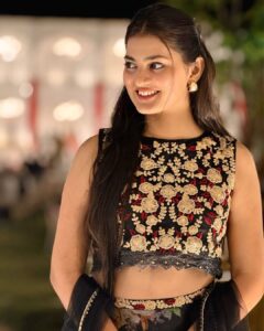 Siddhi Jambhale Most Liked Photos and Posts