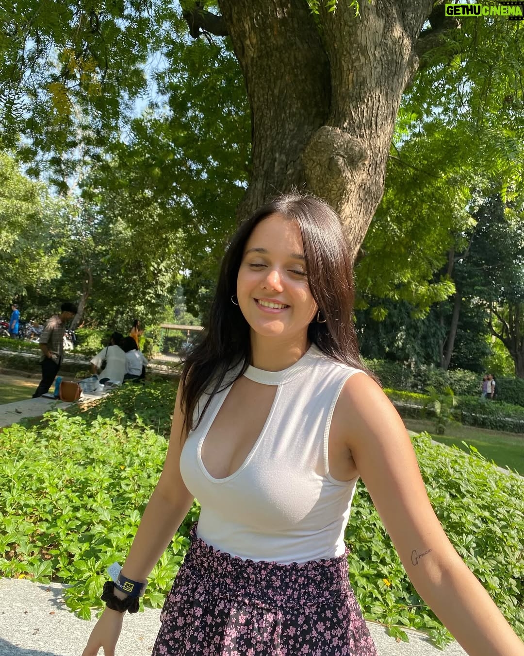 Siddhida Pathak - 56K Likes - 👧