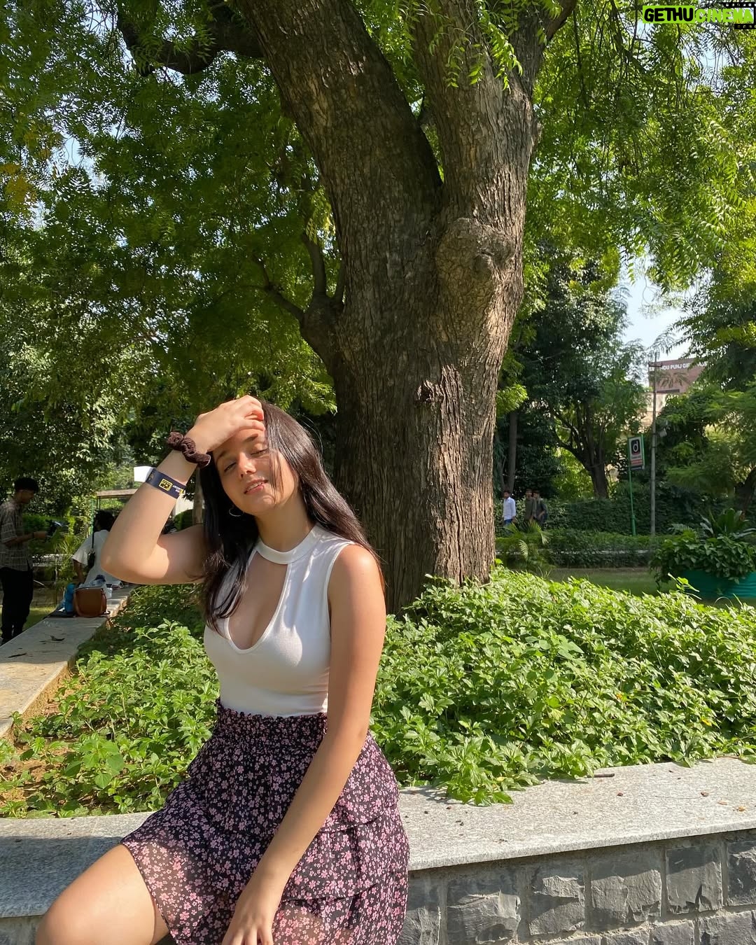 Siddhida Pathak - 56K Likes - 👧