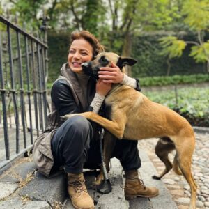 Silvia Navarro Instagram - Good things happen 🐾 all the time 🫶