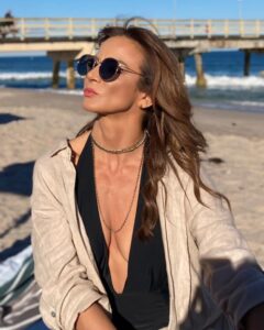 Actress Silvia Navarro HD Photos and Wallpapers November 2025