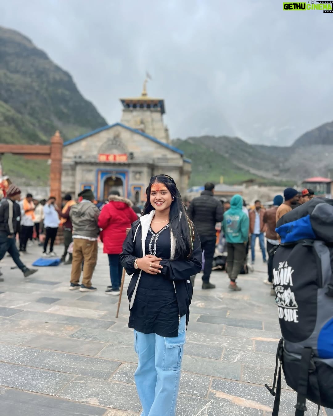 Simla Sikder - 61.8K Likes - Har har Mahadev ❤️🙏🥺