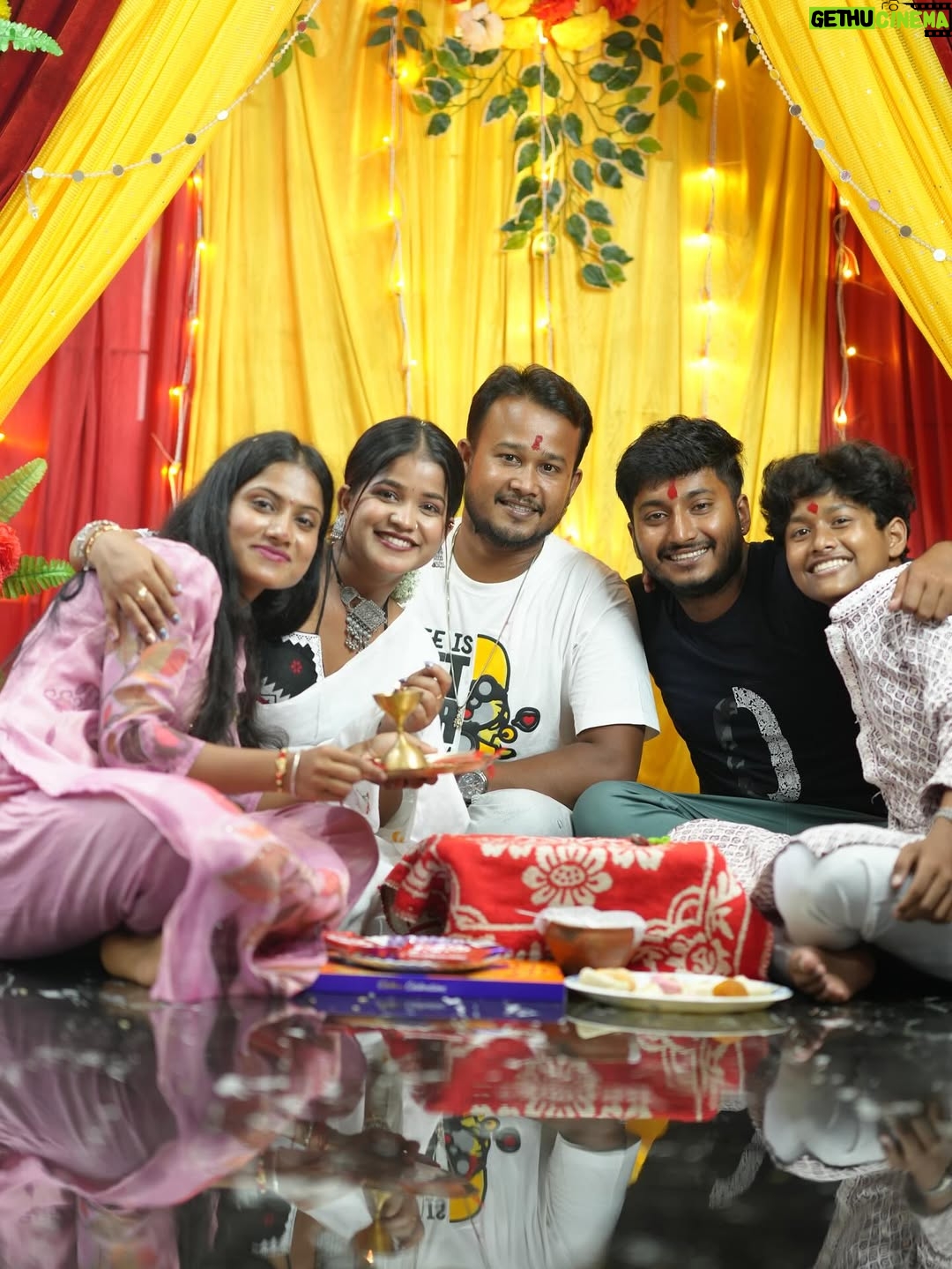 Simla Sikder - 64.7K Likes - Happy Raksha Bandhan dada’s …..☺️❤️😁